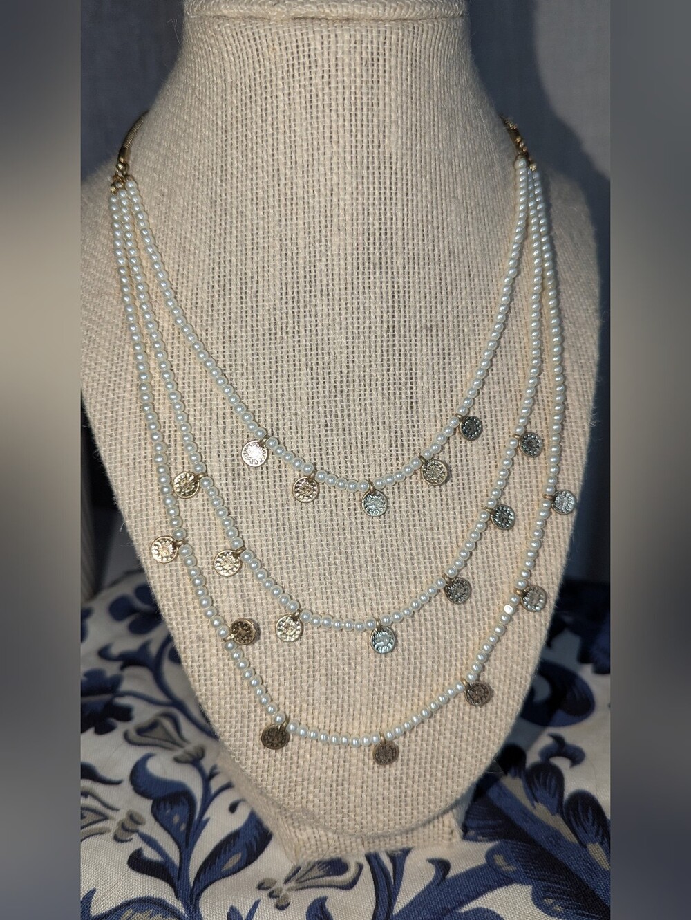 🐚Lovely Triple Strand Seed Pearl Adjustable Length Gold Coin Tassels Necklace